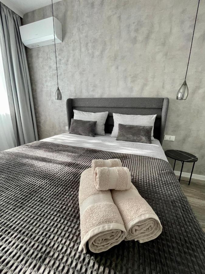 Vanquish Central Apartment Варна Екстер'єр фото
