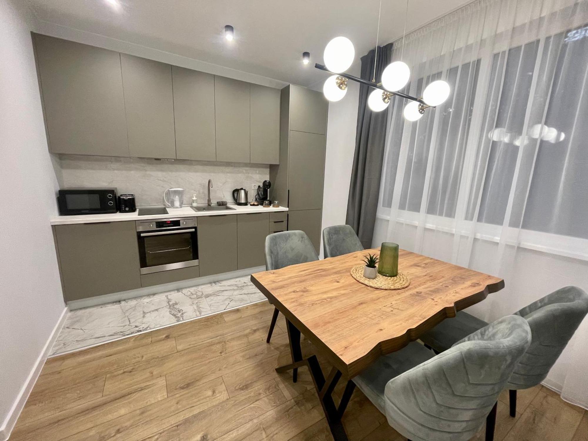 Vanquish Central Apartment Варна Екстер'єр фото