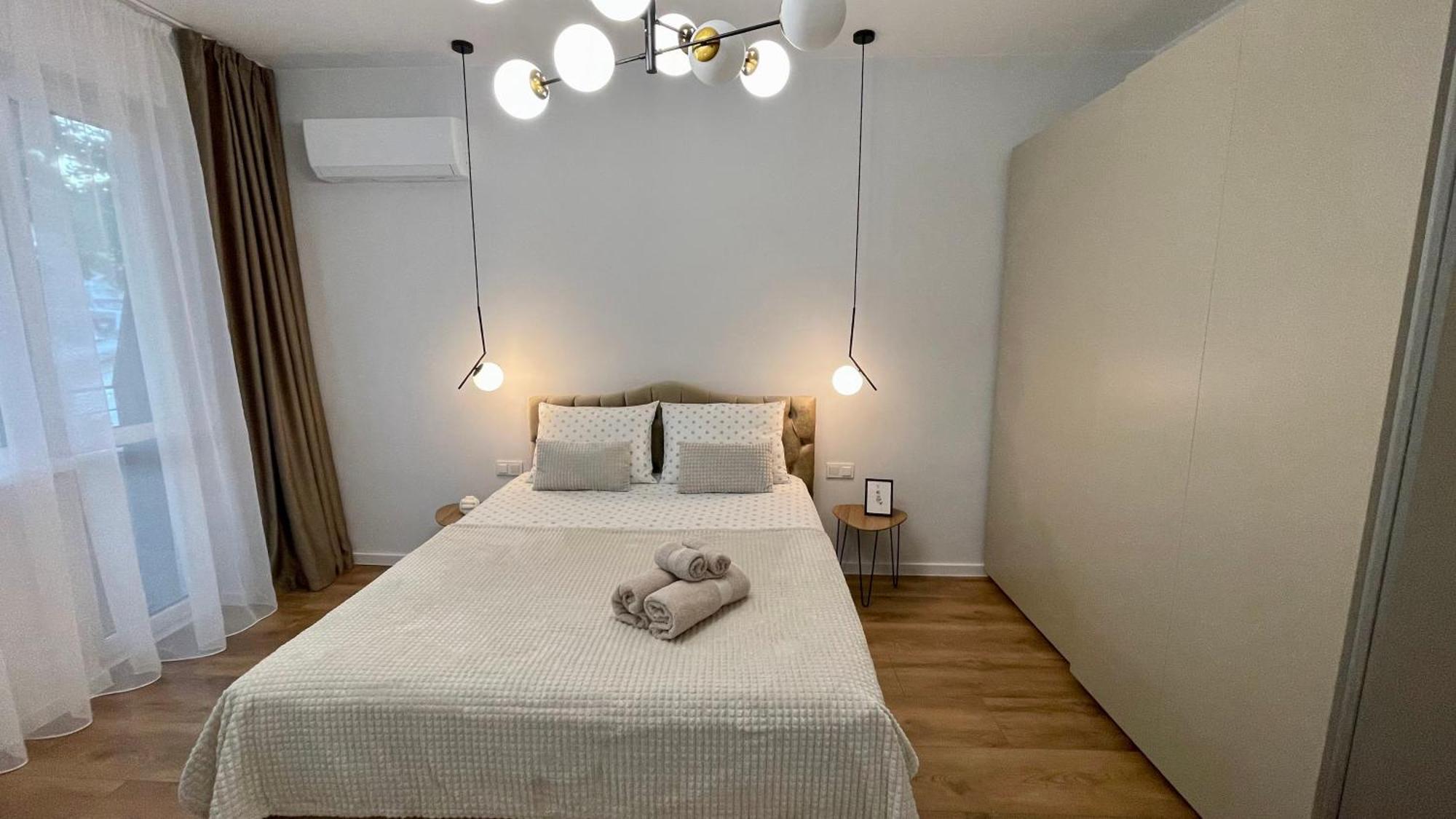 Vanquish Central Apartment Варна Екстер'єр фото